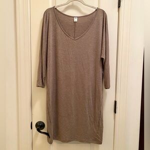 Tan Heather knit drop sleeve v neck wedge shift dress Old Navy size Large NWT